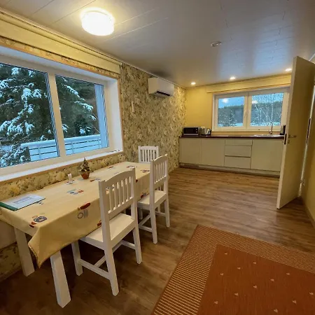 Aemmamoori Maja - Mother-in-law's House Maison d'hôtes Palmse