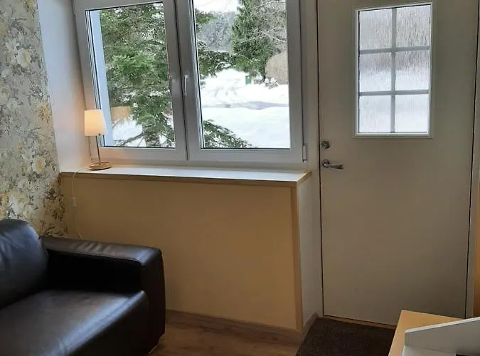 Aemmamoori Maja - Mother-in-law's House Palmse