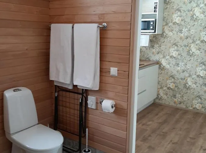 Aemmamoori Maja - Mother-in-law's House Palmse