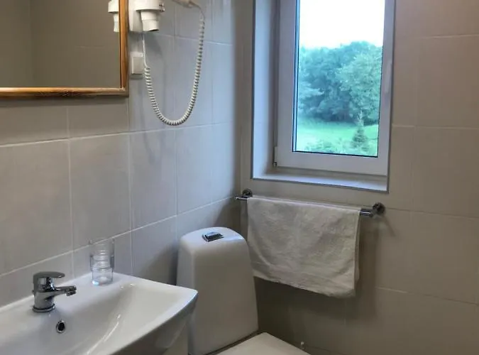 Konukevi Aemmamoori Maja - Mother-in-law's House Palmse